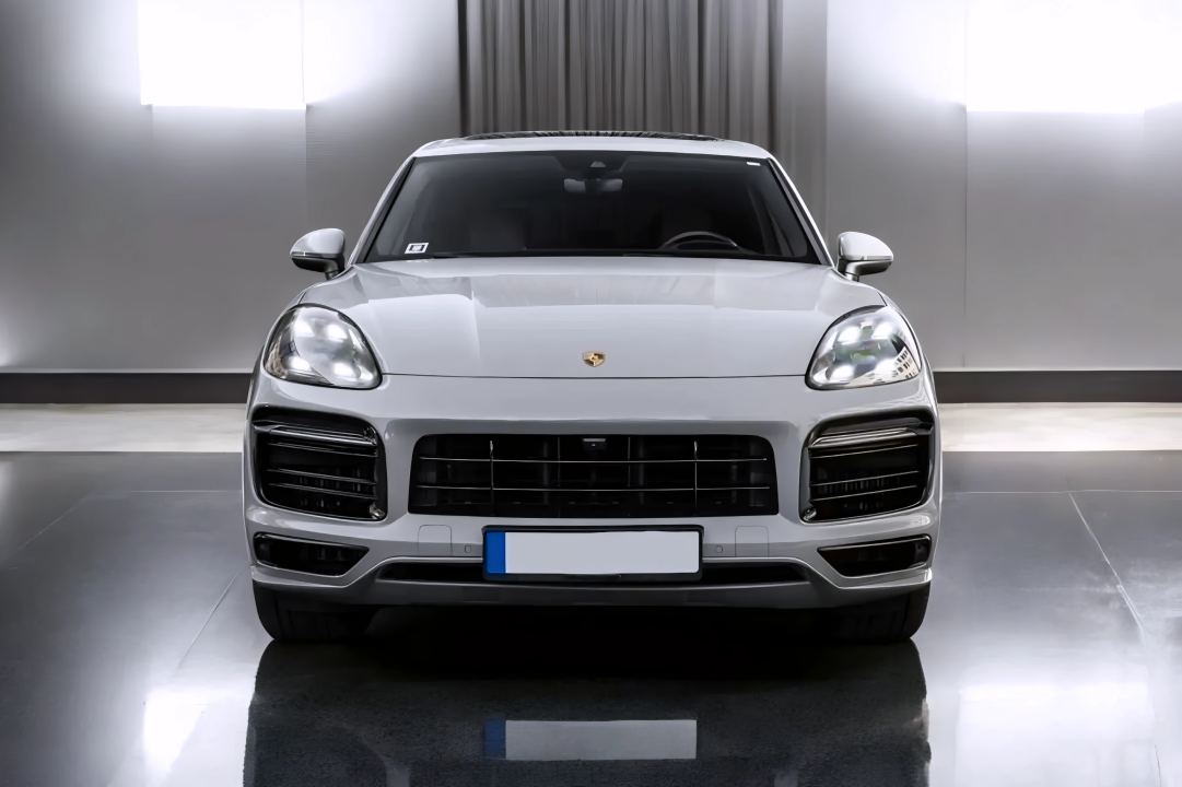 Porsche Cayenne S (2)