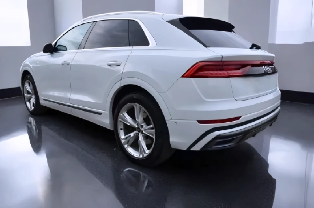 Audi Q8 50TDI quattro tiptronic S-Line (2)