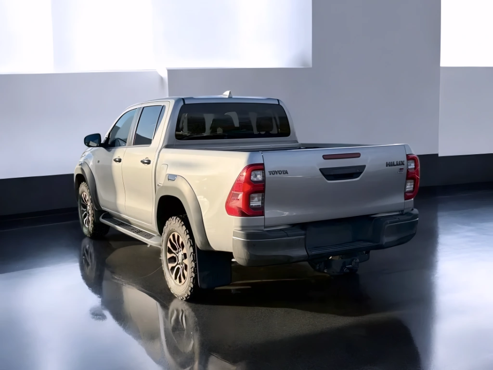 Toyota Hilux GR-Sport Double Cab 2.8 D-4D (5)