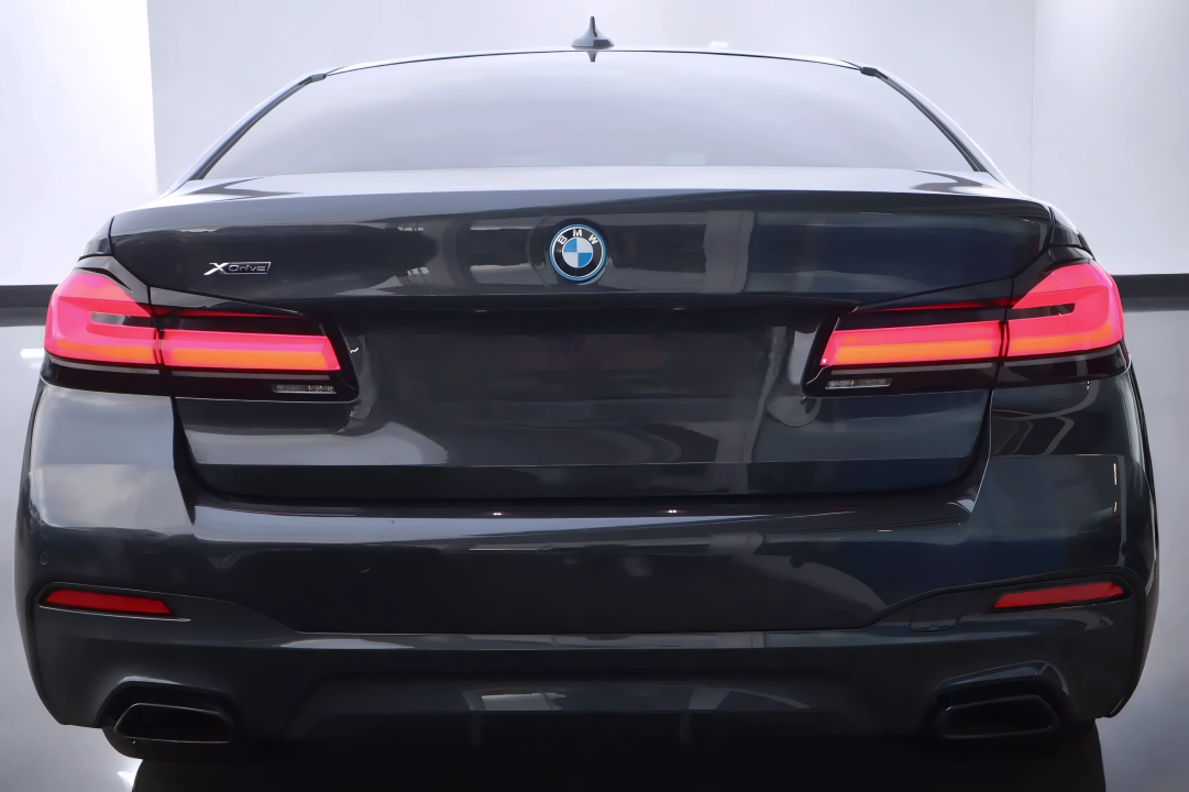 BMW Seria 5 545 e xDrive Limuzina (3)