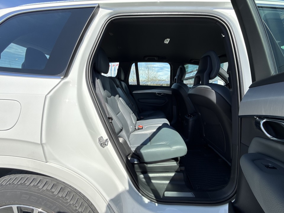Volvo XC 90 T8 Recharge AWD Momentum - foto 19