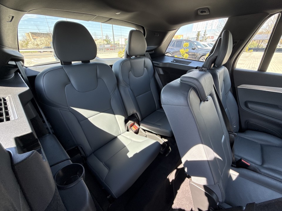 Volvo XC 90 T8 Recharge AWD Momentum - foto 22