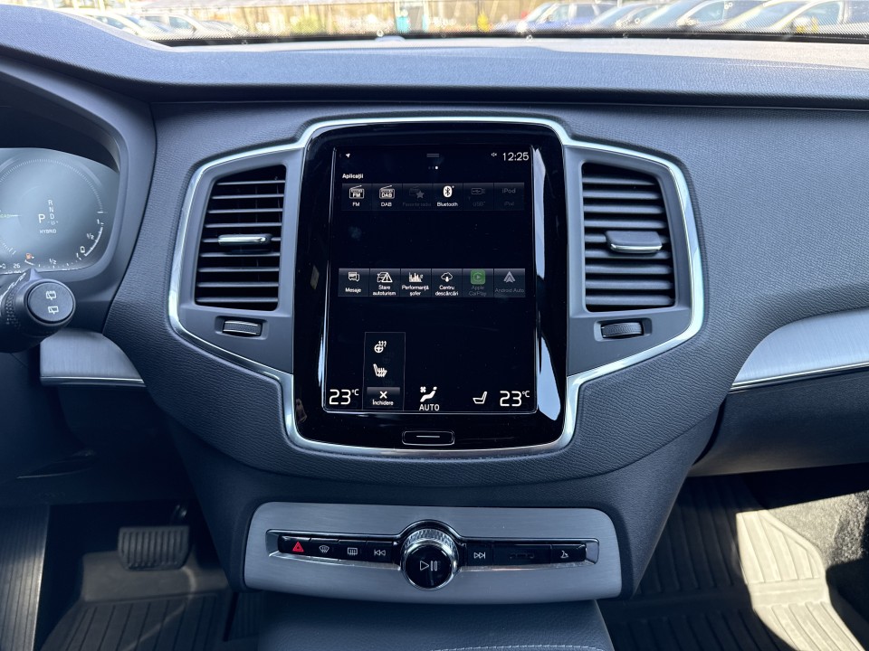 Volvo XC 90 T8 Recharge AWD Momentum - foto 26