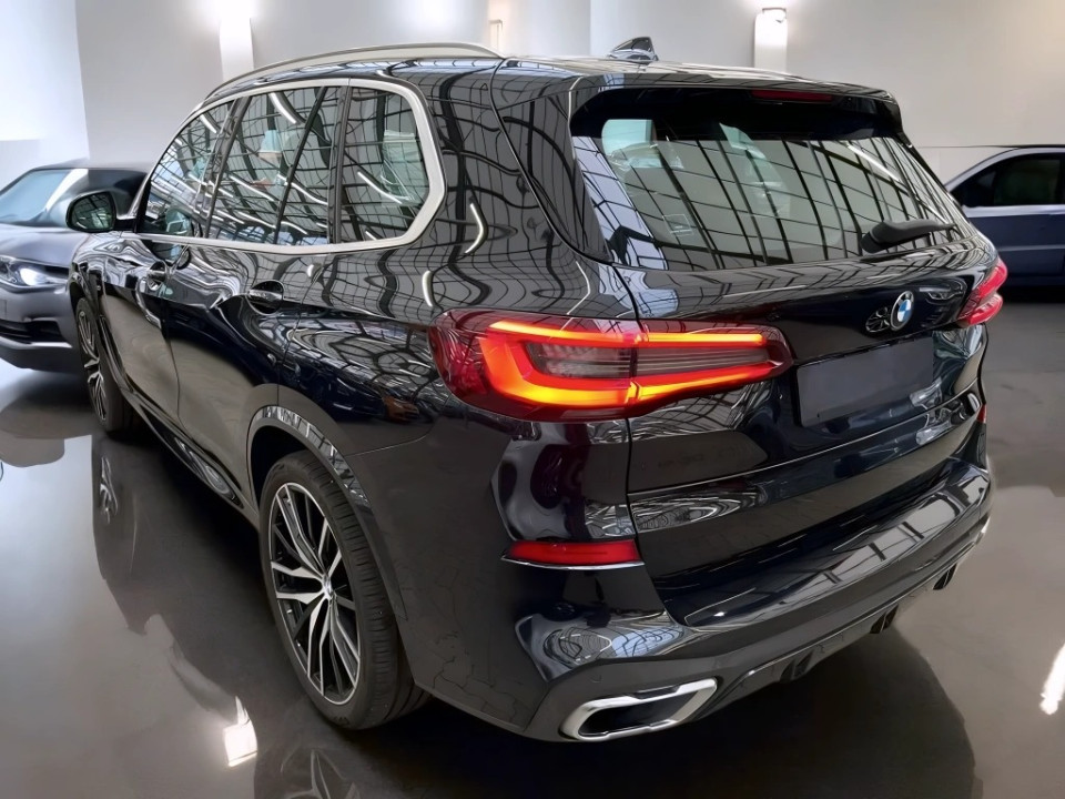 BMW X5 xDrive30d M-Sport (3)