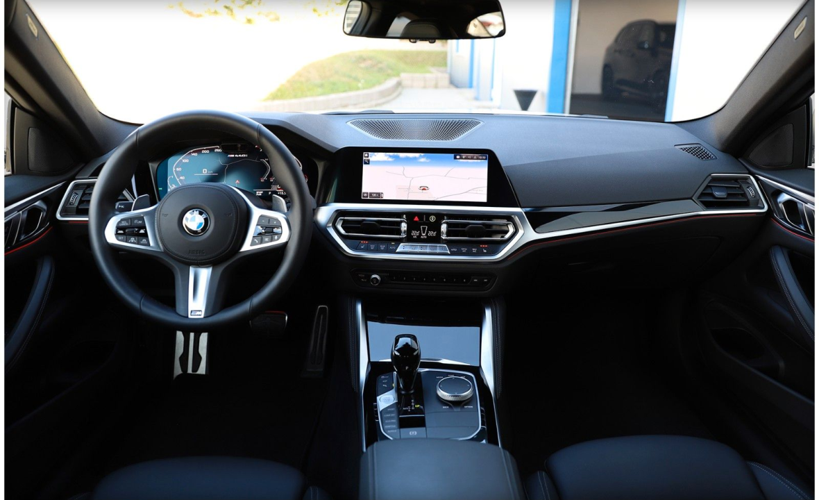 BMW Seria 4 M440i xDrive M-Sport (4)