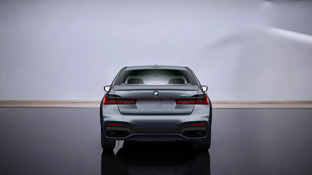 BMW Seria 7 745e (4)