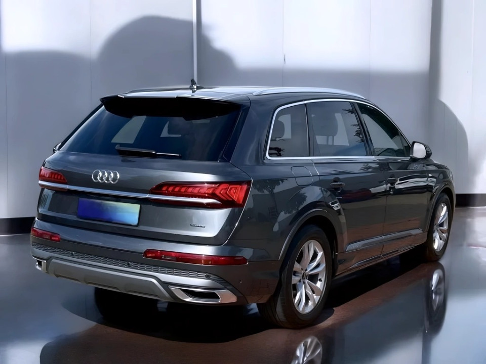 Audi Q7 45 TDI Quattro S-Line (4)