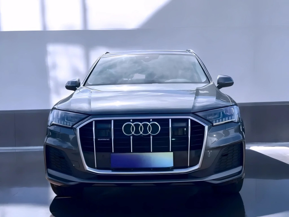 Audi Q7 45 TDI Quattro S-Line (2)