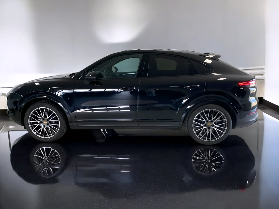 Porsche Cayenne Coupe (2)