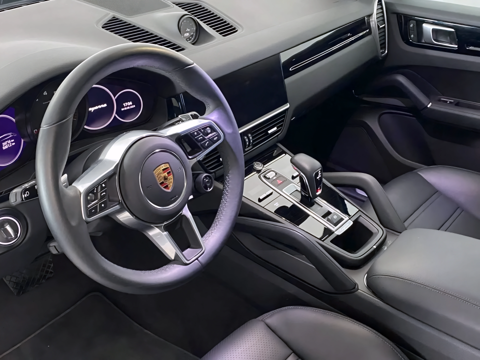 Porsche Cayenne Coupe - foto 6