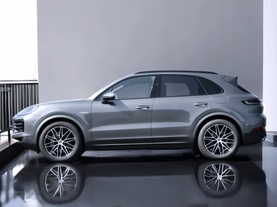 Porsche Cayenne E-Hybrid (5)