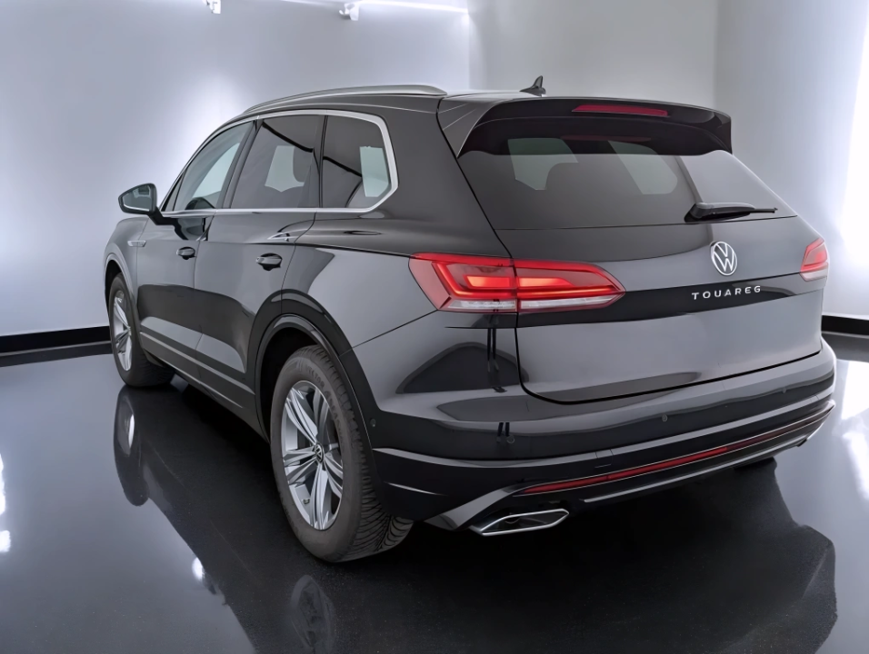 Volkswagen Touareg 3.0 V6 TDI 4Motion R-Line (4)