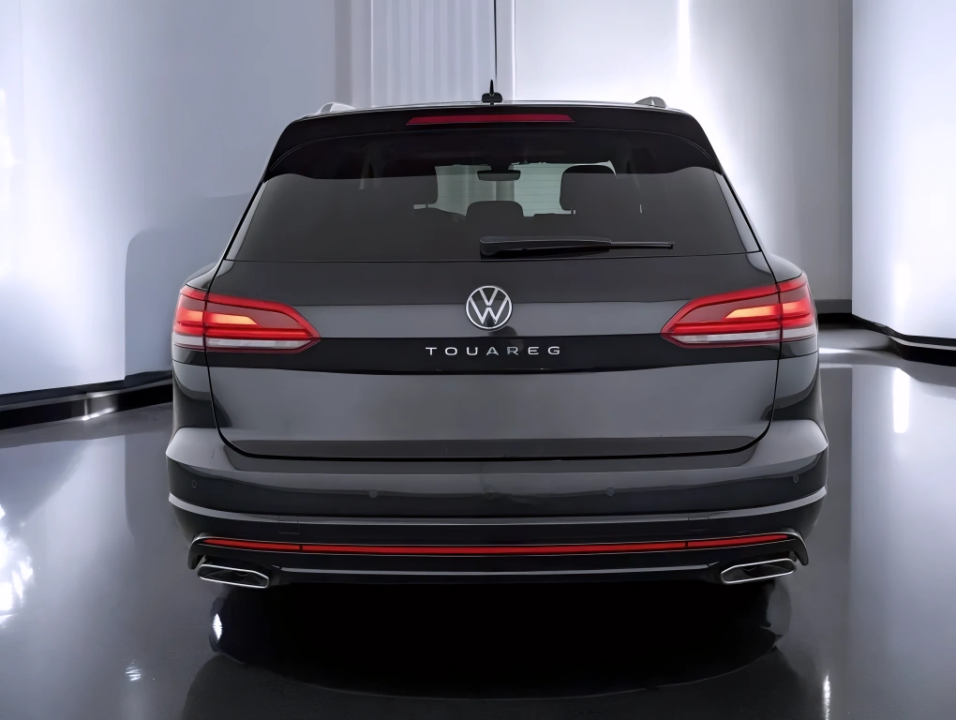 Volkswagen Touareg 3.0 V6 TDI 4Motion R-Line (3)