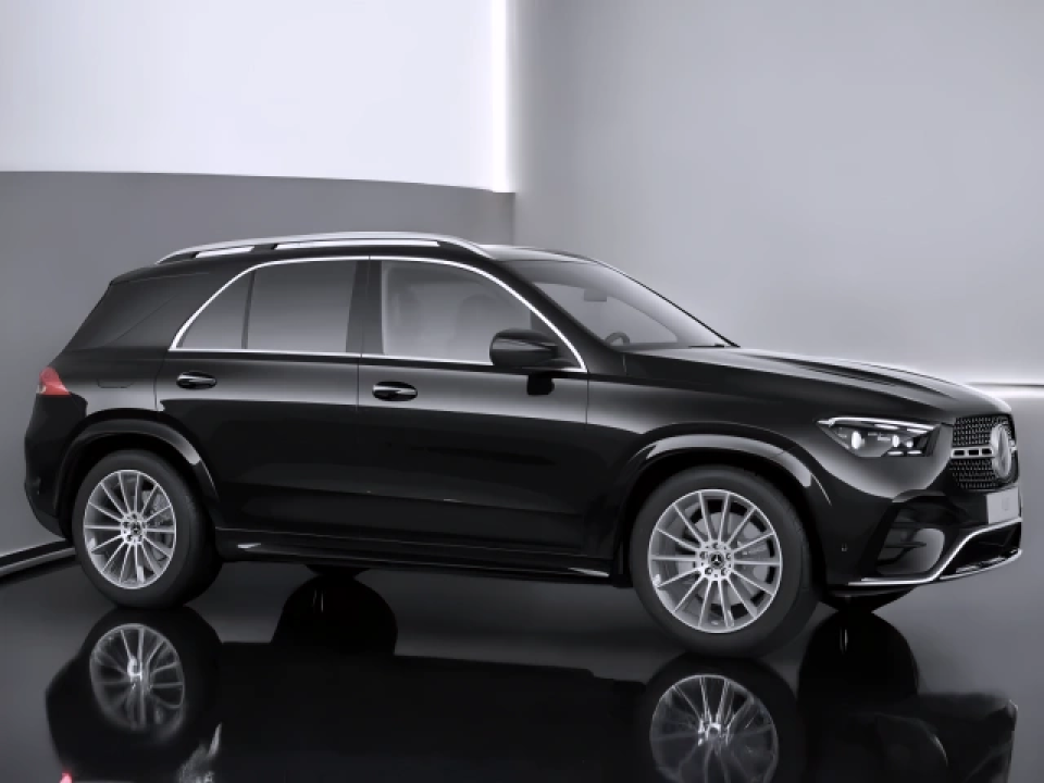 Mercedes-Benz GLE 350 de 4Matic AMG (2)