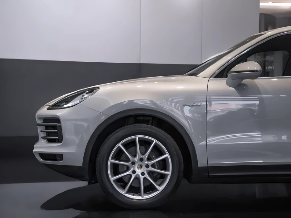 Porsche Cayenne E-Hybrid - foto 21