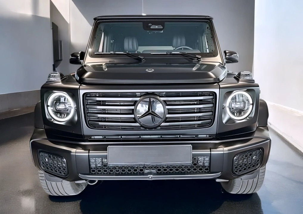 Mercedes-Benz G 450d AMG Line (2)