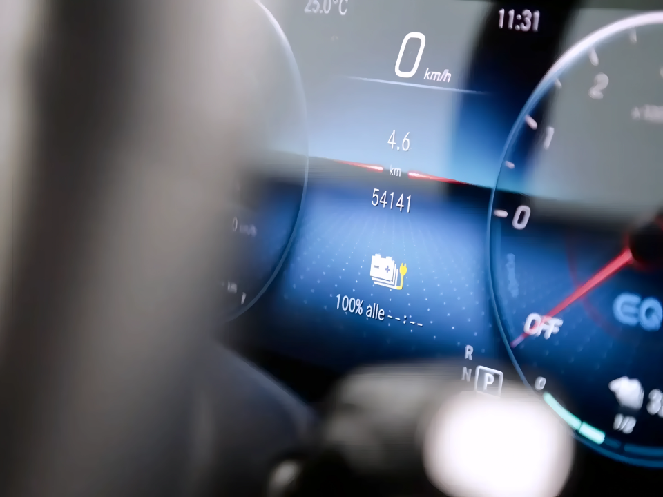 Mercedes-Benz GLE Coupe 350de 4MATIC AMG Line (2)