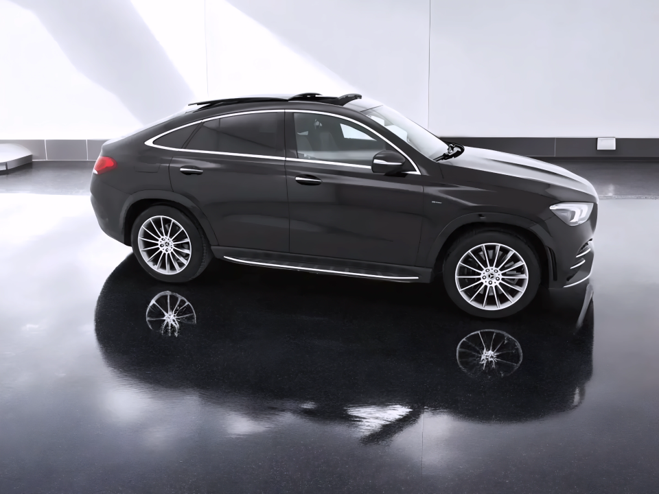 Mercedes-Benz GLE Coupe 350de 4MATIC AMG Line (2)