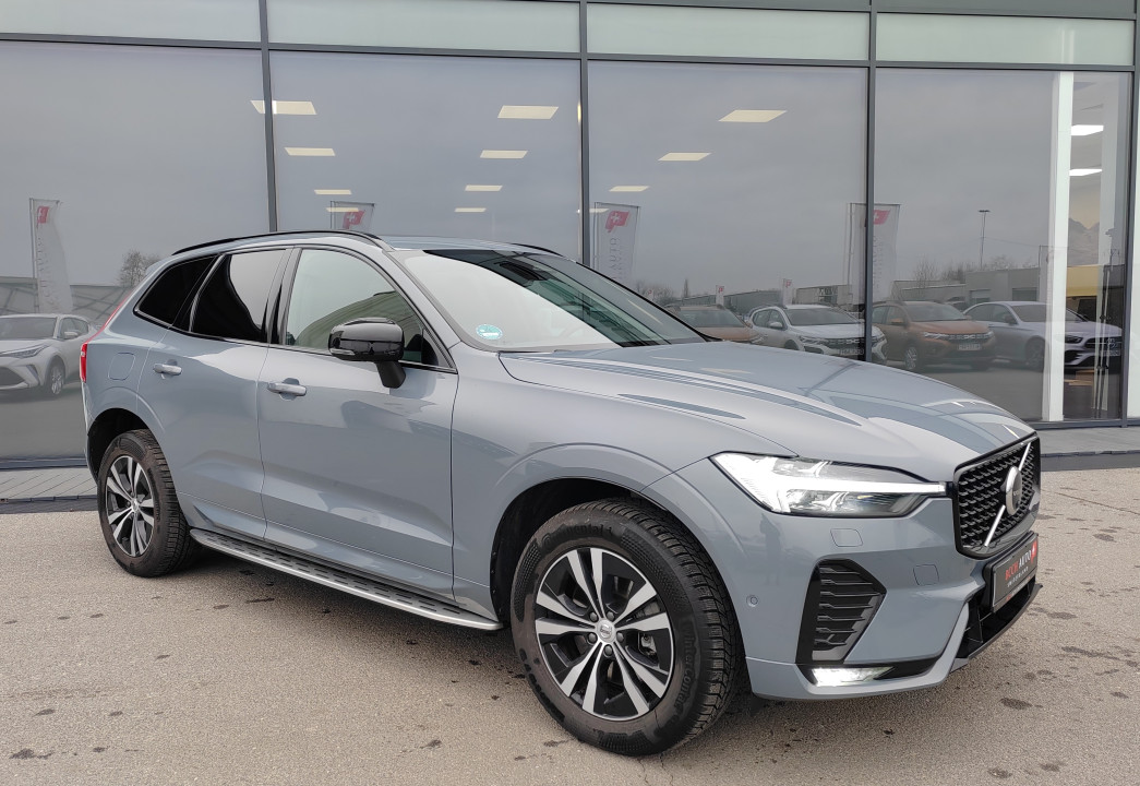 Volvo XC 60 B5 AWD Ultimate Dark (1)