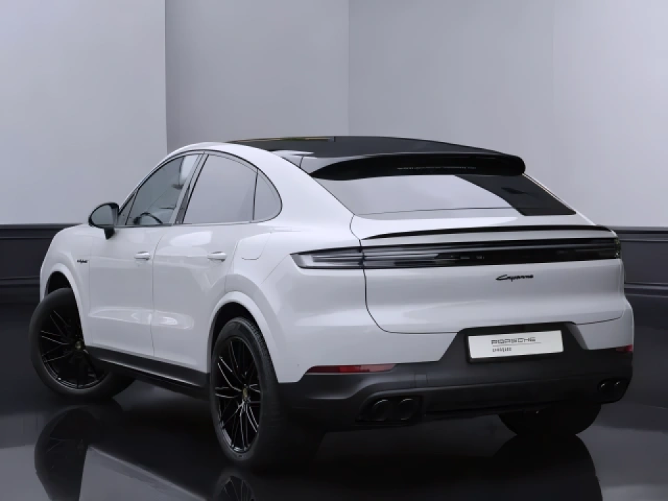 Porsche Cayenne Coupe E-Hybrid (4)