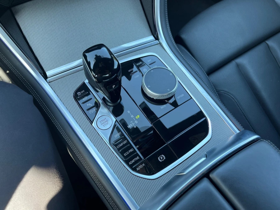 BMW Seria 8 840i xDrive Coupe - foto 9