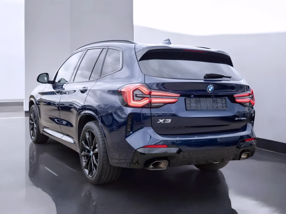 BMW X3 xDrive30e M-Sport (2)