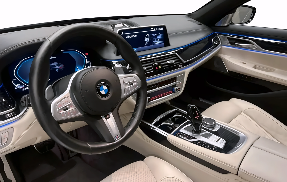 BMW Seria 7 745Le xDrive - foto 10