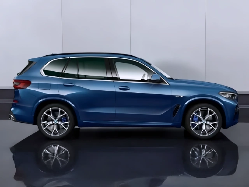 BMW X5 xDrive45e M-Sport (4)