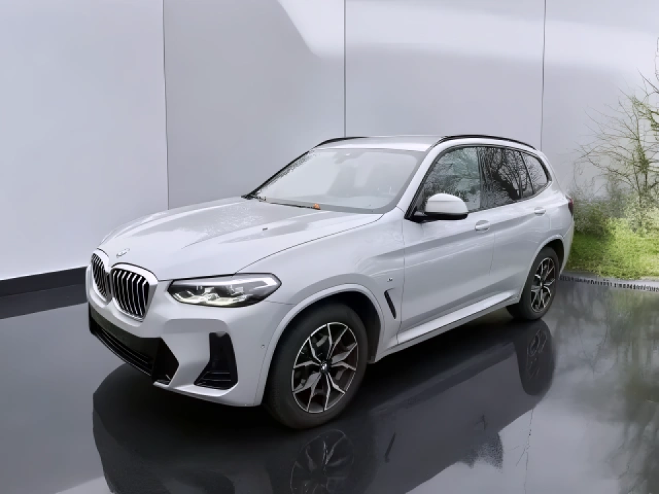 BMW X3 xDrive20i M-Sport (2)