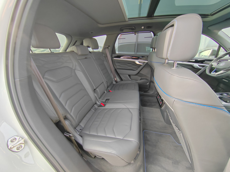Volkswagen Touareg R TSI eHybrid - foto 19