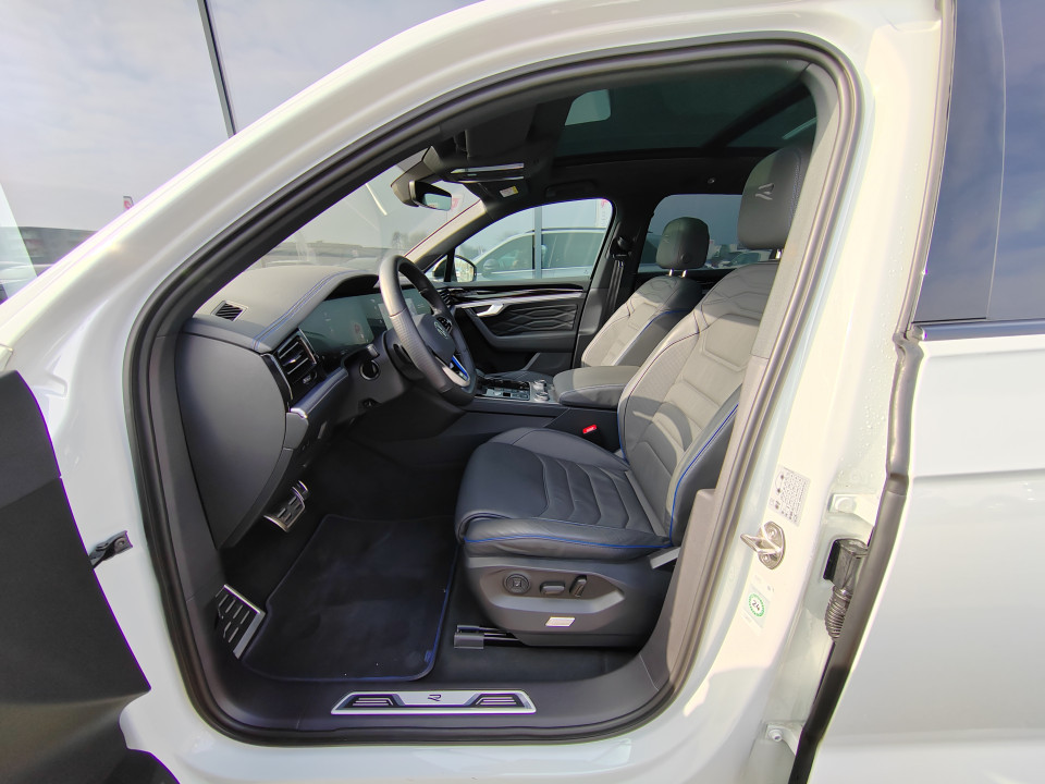 Volkswagen Touareg R TSI eHybrid - foto 9