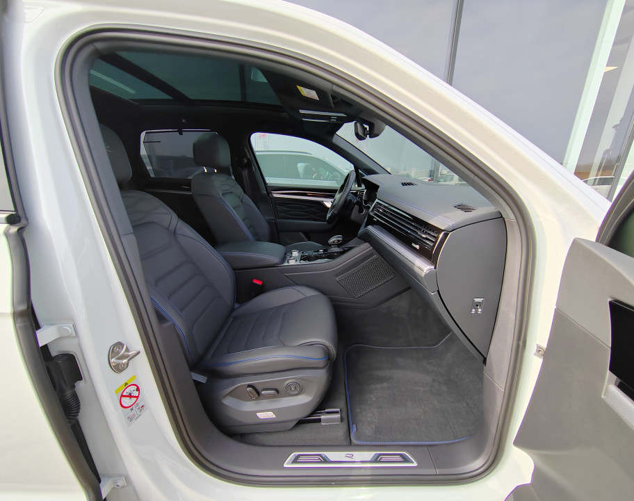 Volkswagen Touareg R TSI eHybrid - foto 15