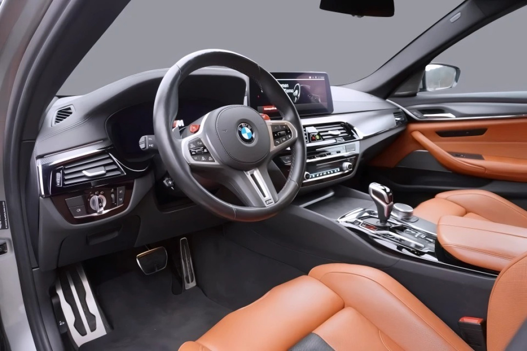 BMW M5 - foto 7