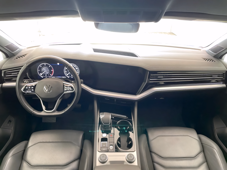 Volkswagen Touareg 3.0 V6 TDI Elegance (5)