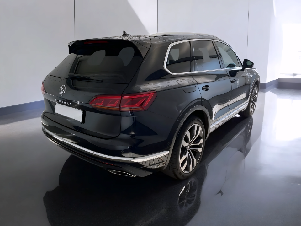 Volkswagen Touareg 3.0 V6 TDI Elegance (2)