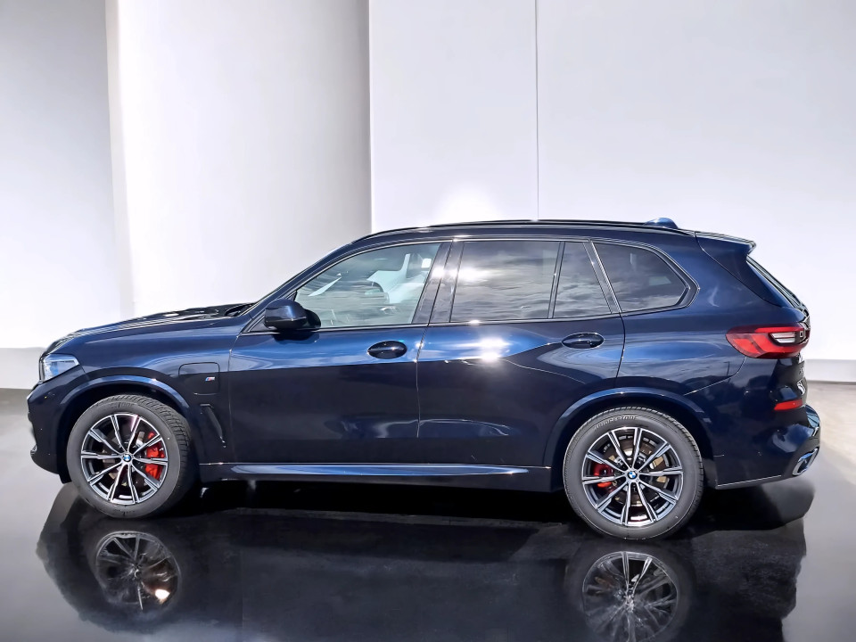 BMW X5 xDrive45e (5)