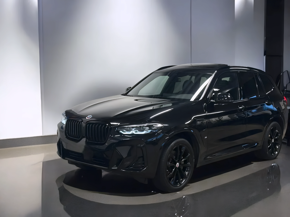 BMW X3 xDrive30e (2)