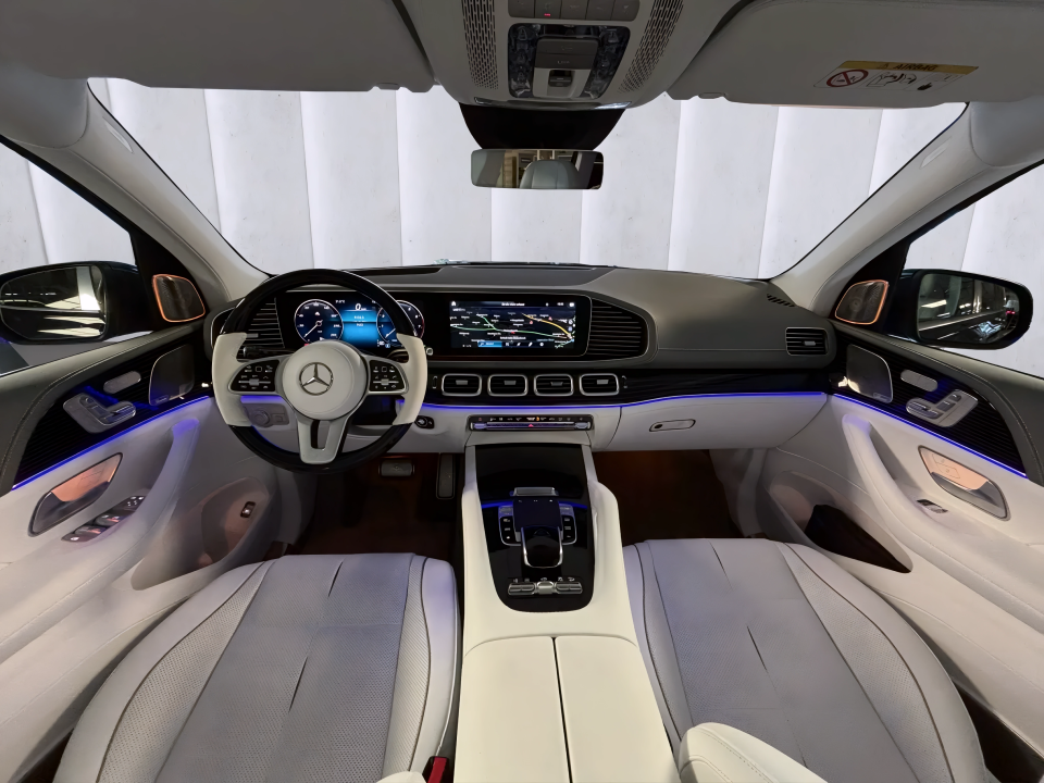 Mercedes-Benz GLS Maybach 600 - foto 8