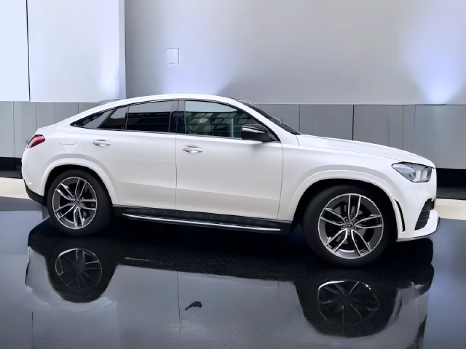 Mercedes-Benz GLE Coupe 350 d 4MATIC AMG (2)