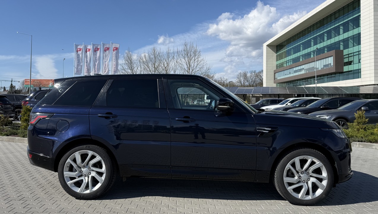 Land Rover Range Rover Sport 3.0 TDV6 HSE AWD (2)