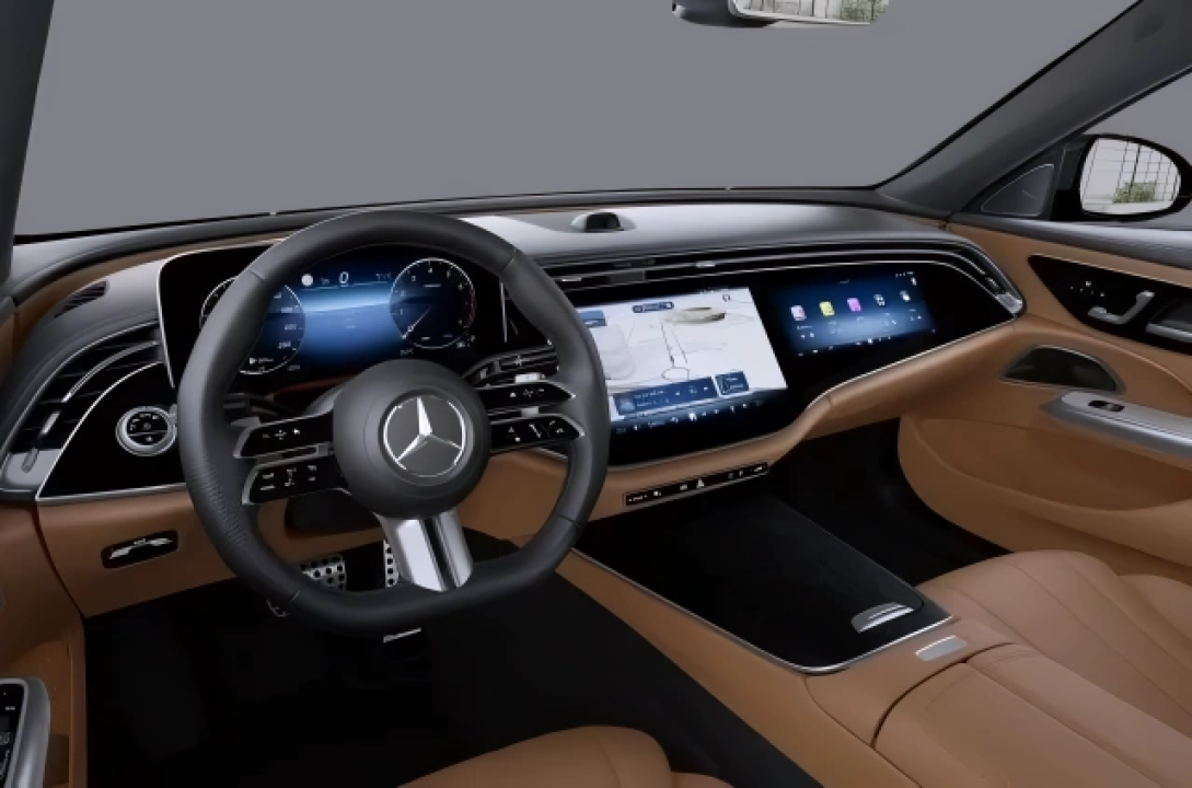 Mercedes-Benz E 450 4Matic AMG (3)