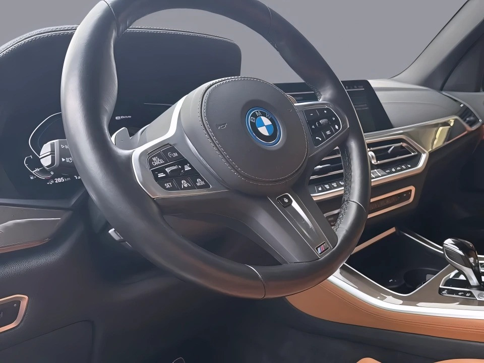 BMW X5 xDrive45e M-Sport (4)