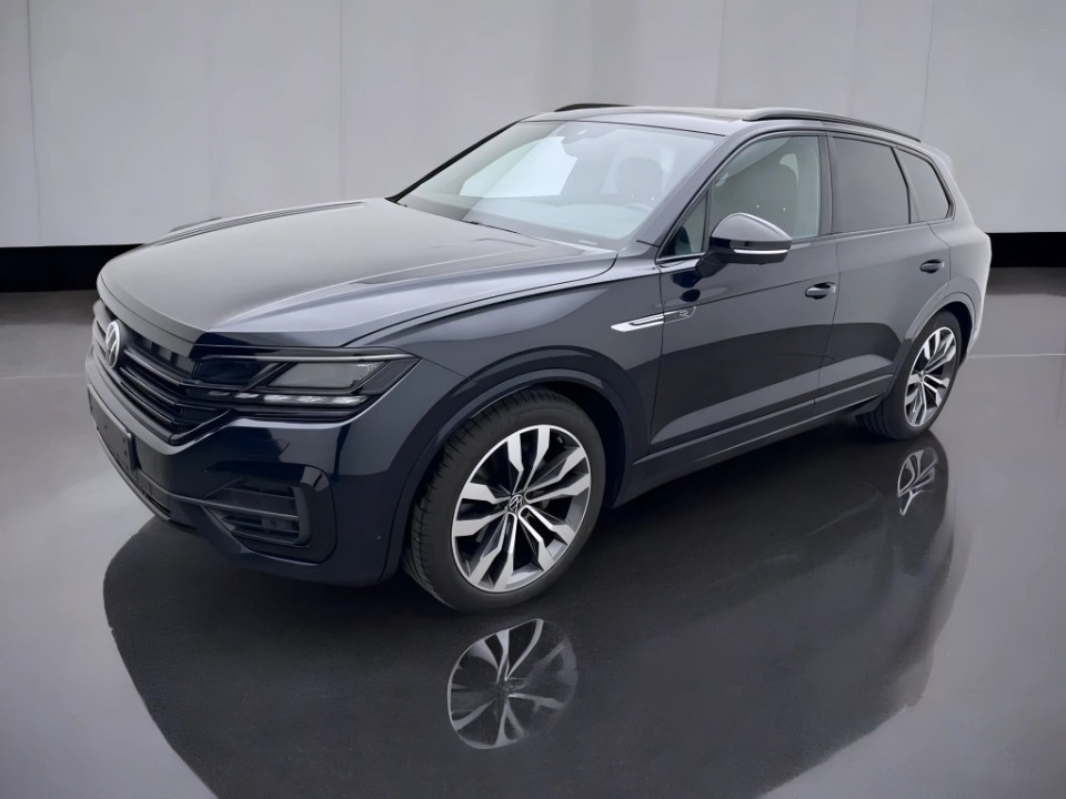 Volkswagen Touareg V6 3.0 TDI R-Line (2)