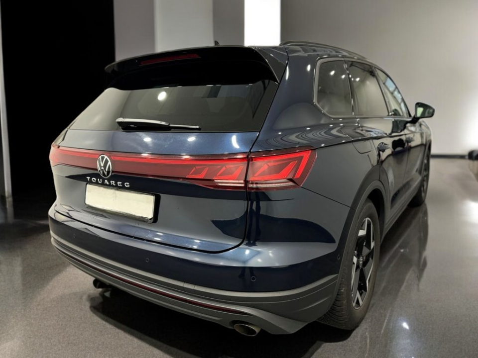 Volkswagen Touareg V6 3.0 TDI (4)