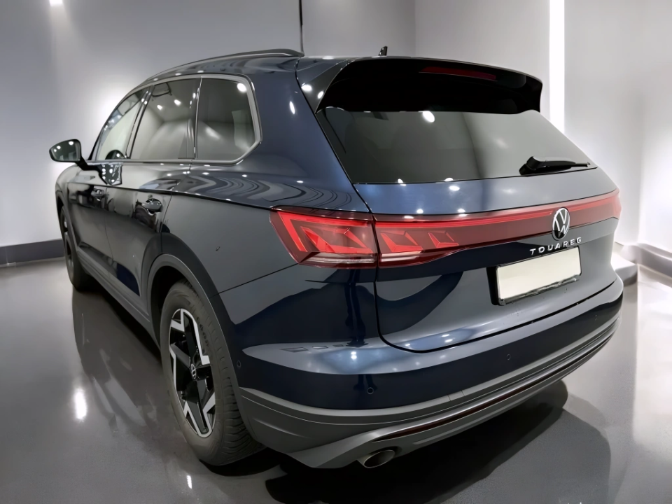 Volkswagen Touareg V6 3.0 TDI (2)