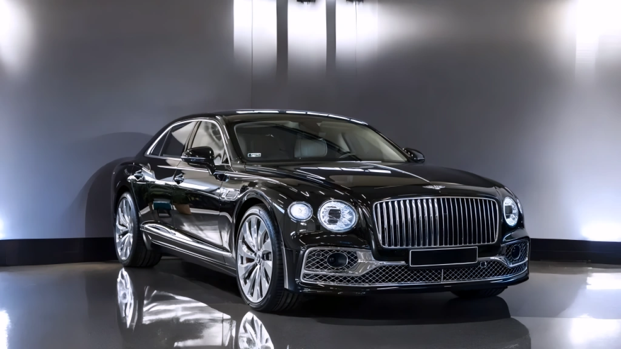 Bentley Flying Spur V8