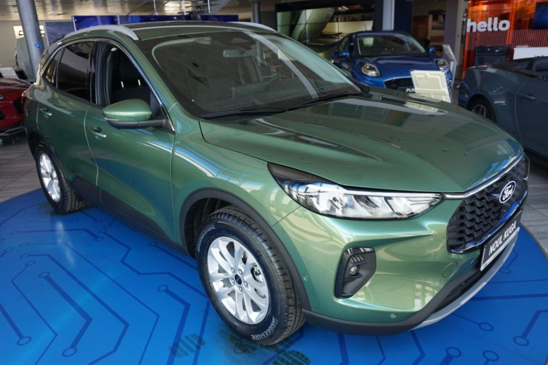 ford kuga mca 5 usi titanium 1 5l dragon 186 cp a8 168cc16e32bc82