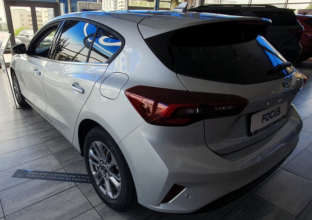 ford focus mca 5 usi titanium 1 0t ecoboost mhev 155 cp a7 268cd12ee3593e