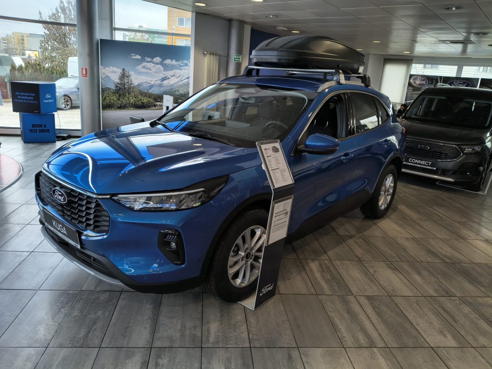 ford kuga mca 5 usi titanium 1 5l dragon 186 cp a8 5697cb2f9d080d