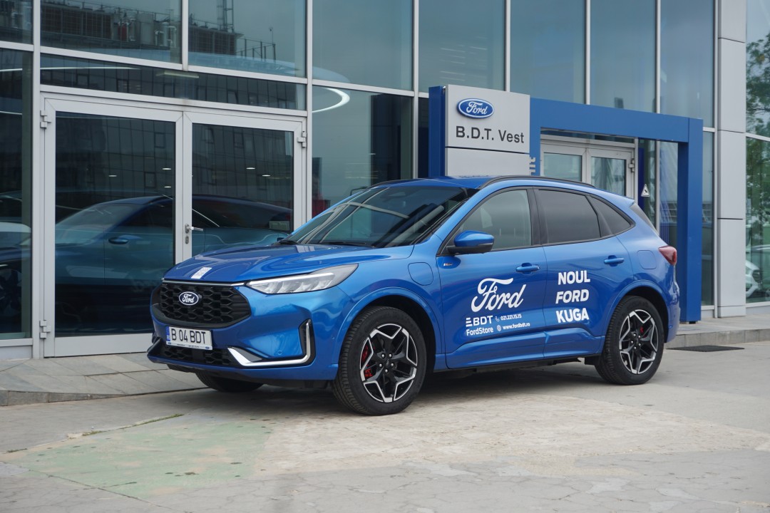 ford kuga st line x 2 5l duratec phev 243cp at 068f0d91c77589